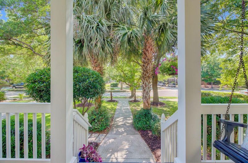 2228 Daniel Island Dr, Charleston, SC 29492