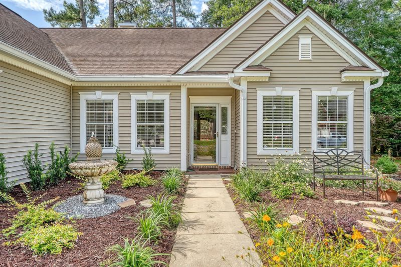 801 Long Drive Rd, Summerville, SC 29485
