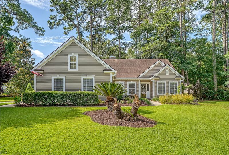 801 Long Drive Rd, Summerville, SC 29485