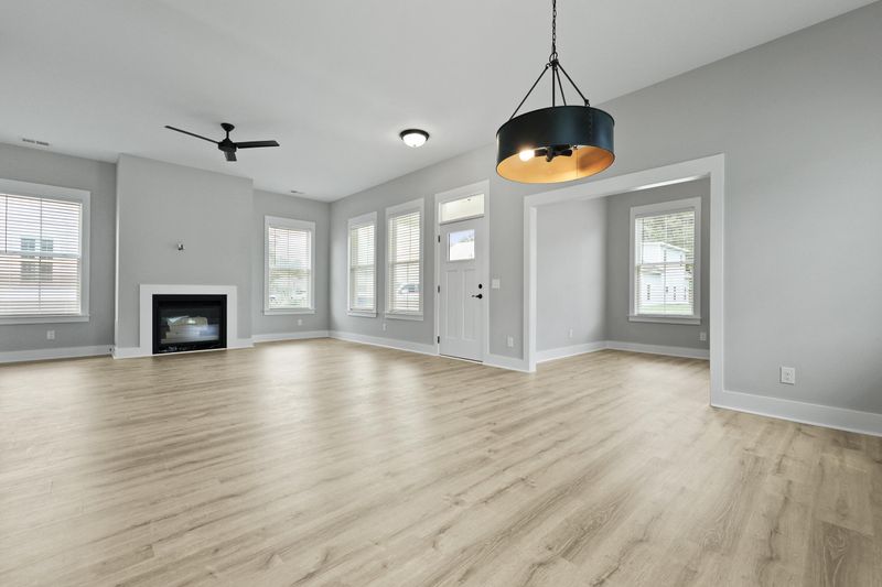 104 Brightwood Dr, Huger, SC 29450