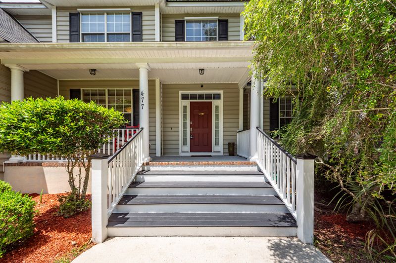 477 Commonwealth Rd, Mount Pleasant, SC 29466
