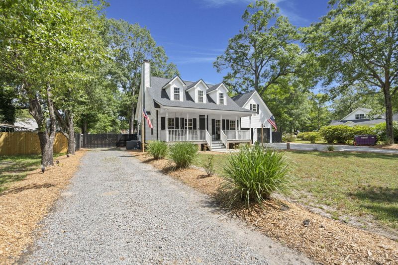 1260 Old Whitesville Rd, Moncks Corner, SC 29461