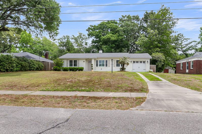 5028 Victoria Ave, North Charleston, SC 29405