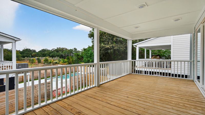1086 Glenshaw St, North Charleston, SC 29405