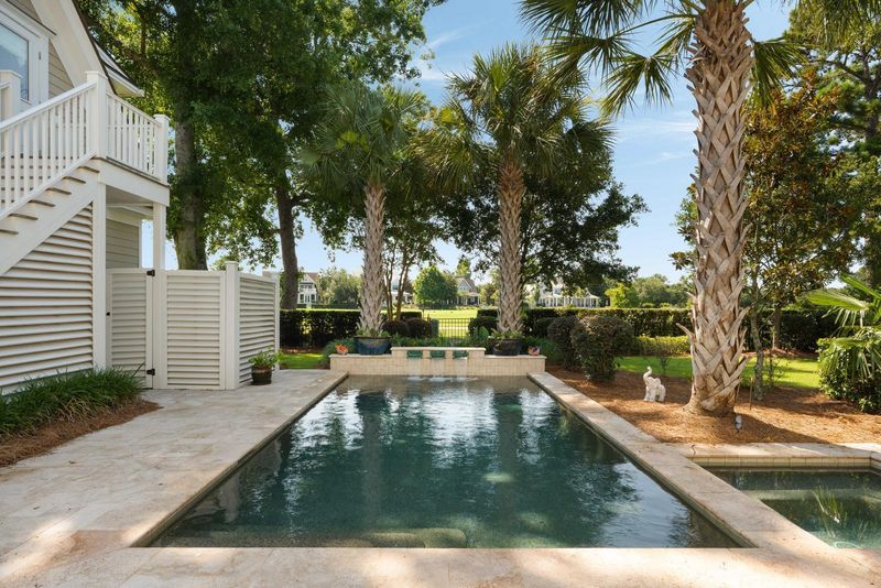 143 Brailsford St, Charleston, SC 29492