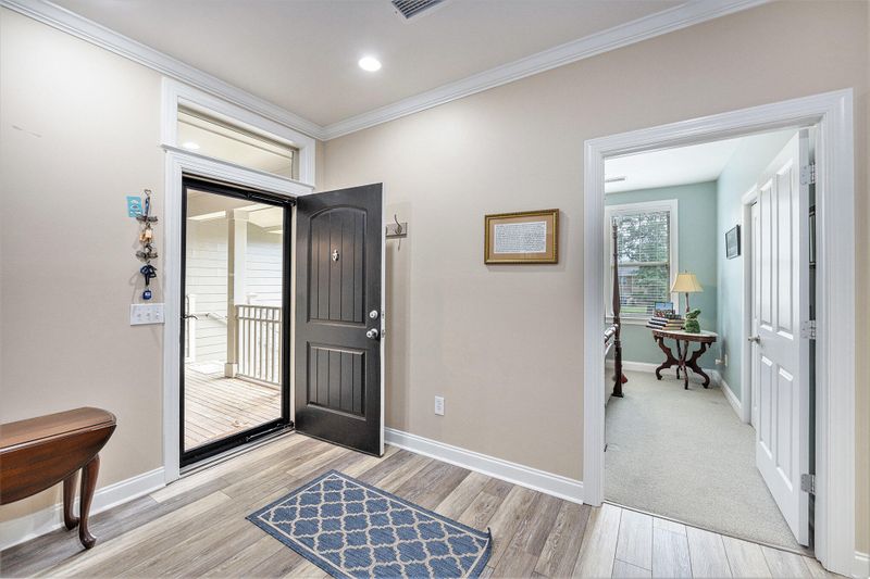 8327 Childs Cove Cir, North Charleston, SC 29418