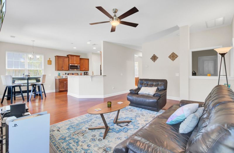 308 Legendres Dr, Goose Creek, SC 29445