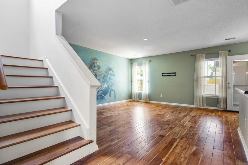 412 Beverly Dr, Summerville, SC 29485