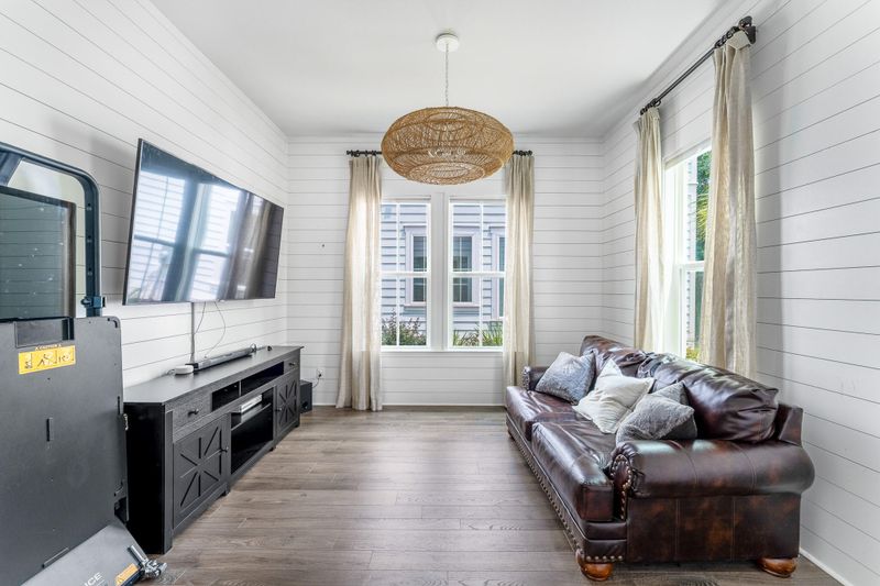 120 E Respite Ln, Summerville, SC 29483