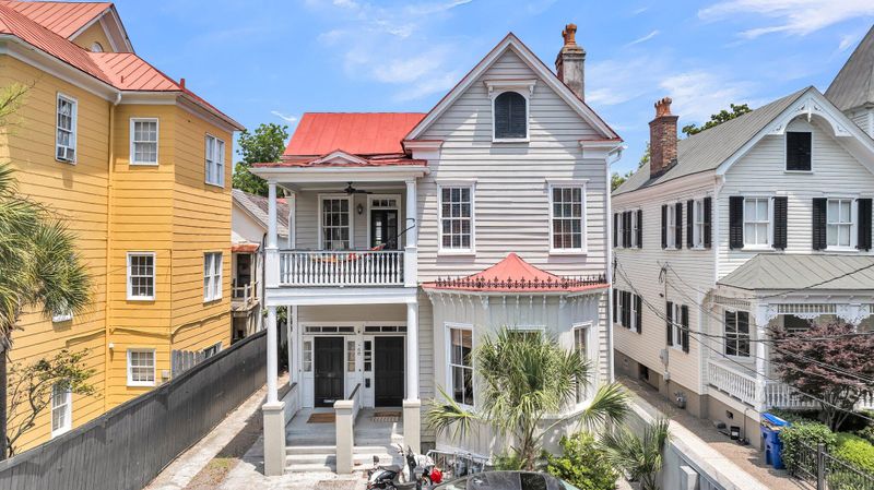 68 Vanderhorst St #A, Charleston, SC 29403