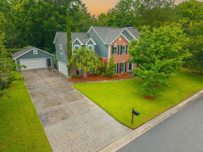 138 Shadowmoss Pw, Charleston, SC 29414