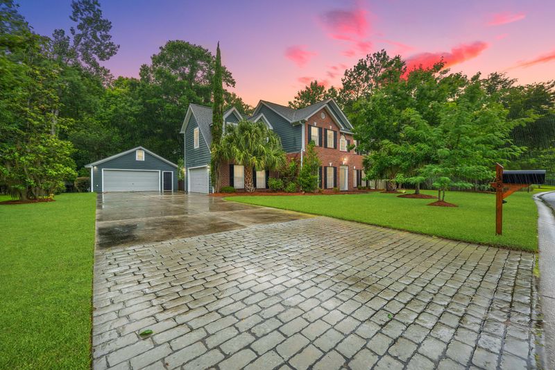 138 Shadowmoss Pw, Charleston, SC 29414