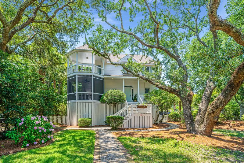 11 49th Ave, Isle Of Palms, SC 29451