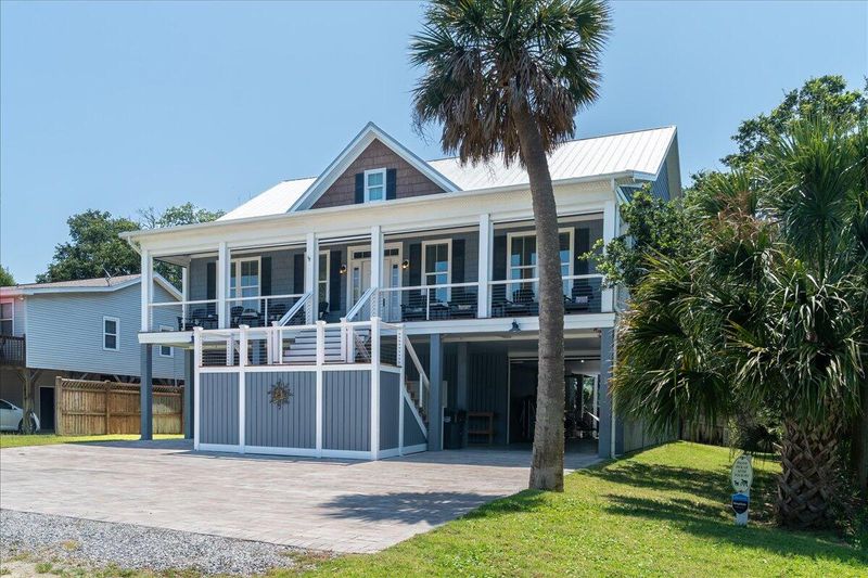 2907 White Cap St, Edisto Island, SC 29438