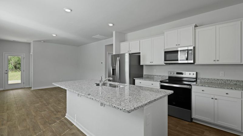 8034 Rackham Rd, Hollywood, SC 29449