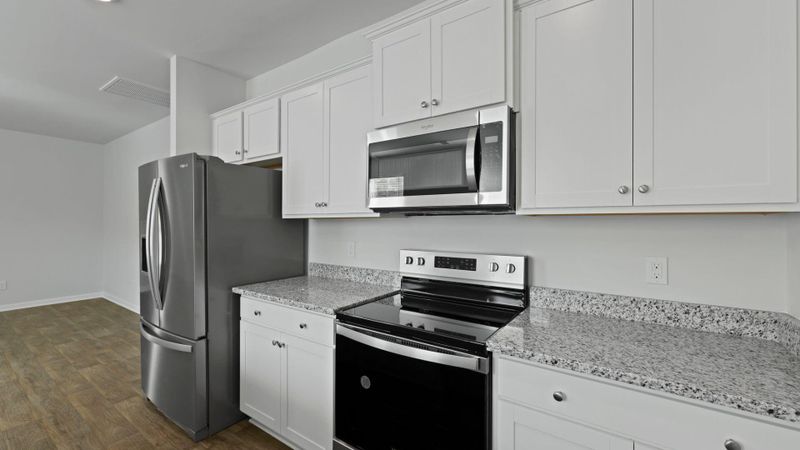 8034 Rackham Rd, Hollywood, SC 29449