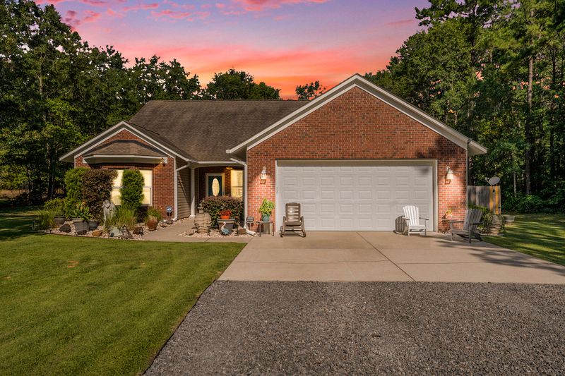 214 Deer Ridge Ct, Huger, SC 29450