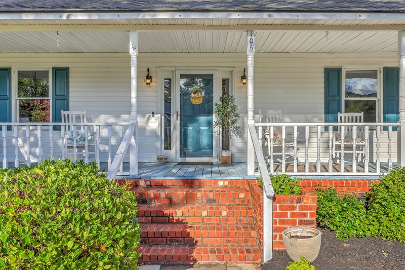 106 Cicero Ct, Goose Creek, SC 29445