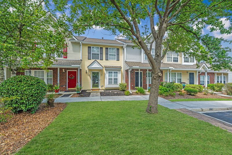 125 Macy Cir, Goose Creek, SC 29445