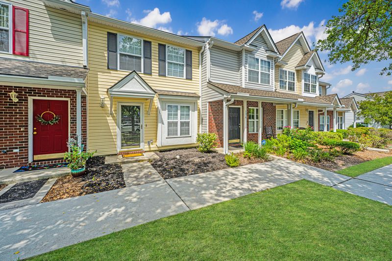 125 Macy Cir, Goose Creek, SC 29445