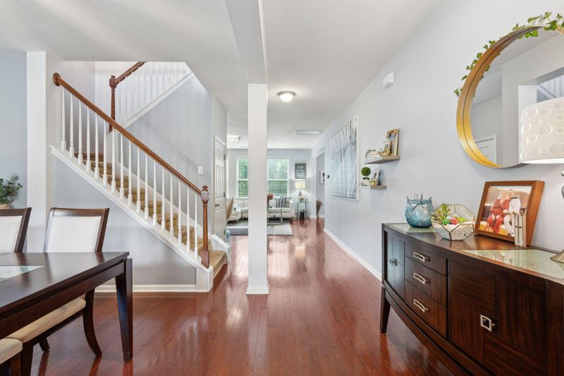 1333 Merchant Ct, Mount Pleasant, SC 29466