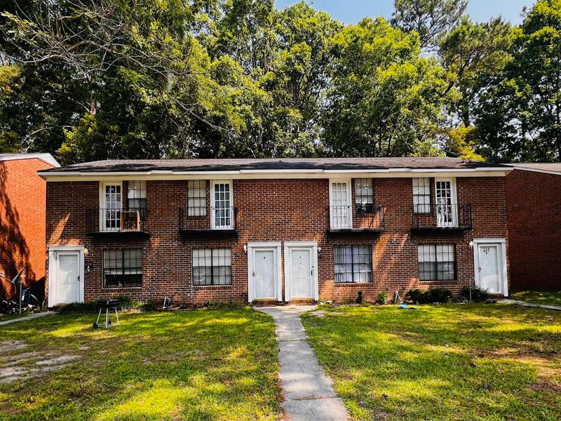 110 Timber Ln, Summerville, SC 29485