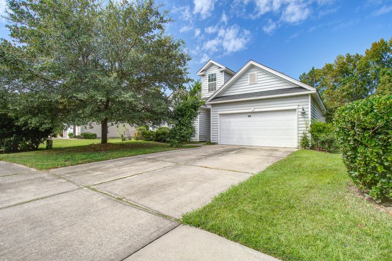 103 Berwick Dr, Summerville, SC 29483