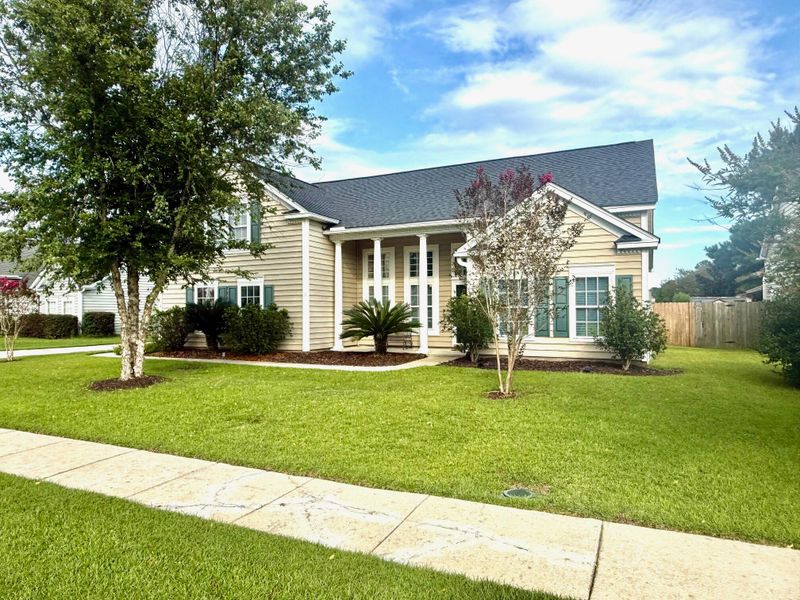 7304 Kestrel Trl, Hanahan, SC 29410
