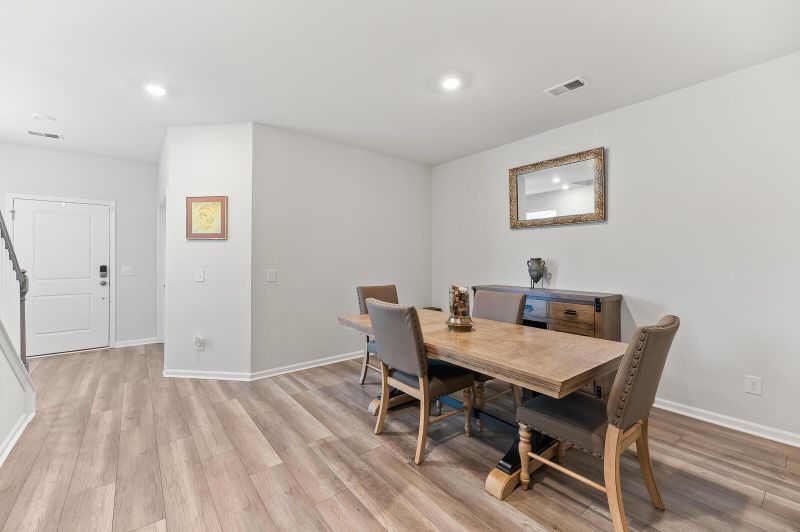 128 Red Bluff St, Summerville, SC 29483