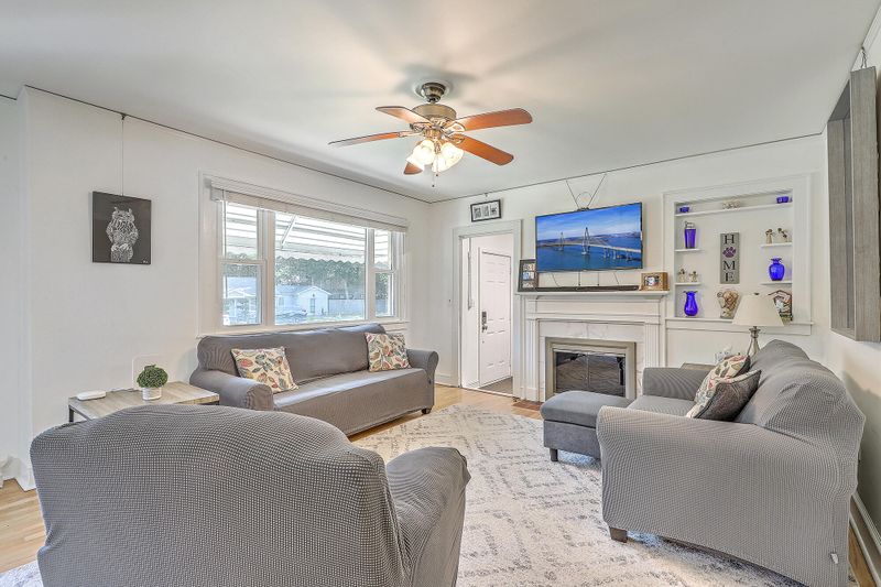 549 Godfrey Park Pl, Charleston, SC 29407