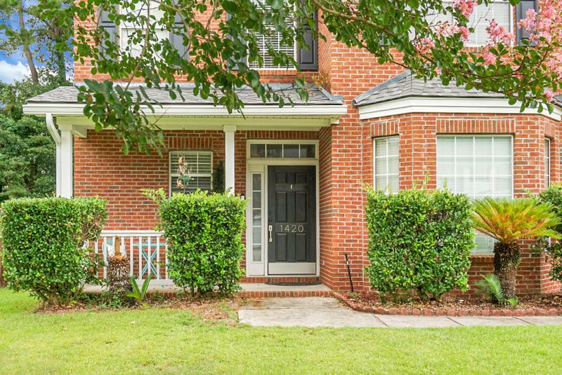 1420 Gemstone Blvd, Hanahan, SC 29410