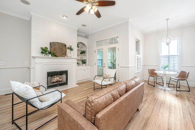 2106 Hartfords Bluff Ln, Mount Pleasant, SC 29466