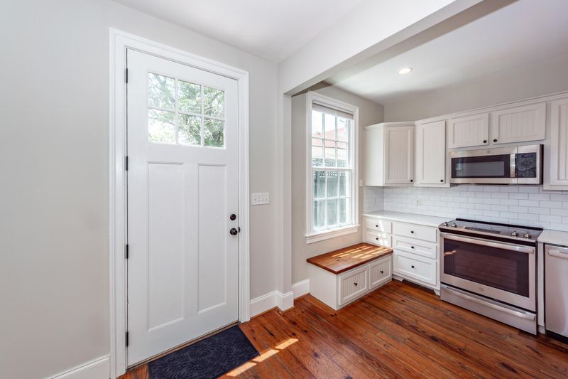 9 Bogard St #6f, Charleston, SC 29403