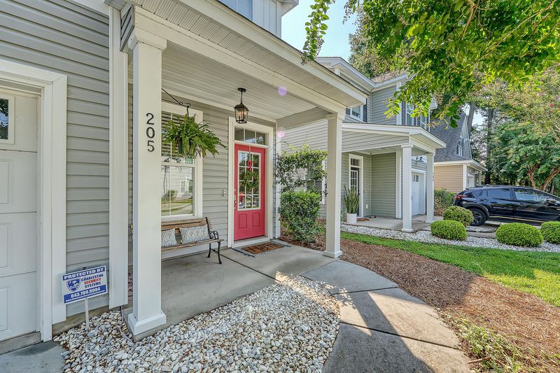 205 Larissa Dr, Charleston, SC 29414