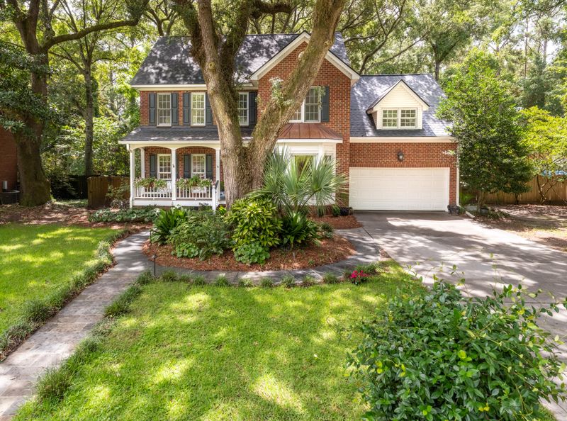 2067 Middleburg Ln, Mount Pleasant, SC 29464
