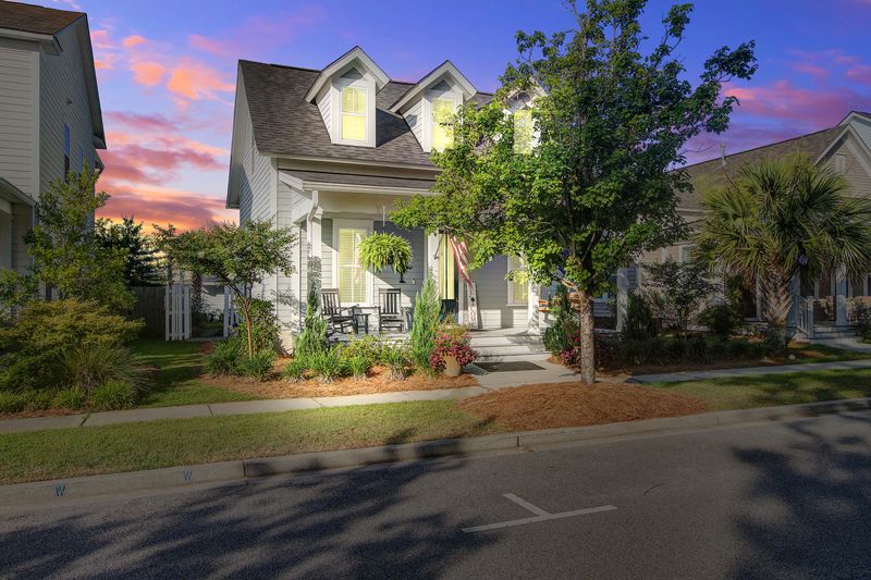 117 Canopy Ln, Summerville, SC 29485