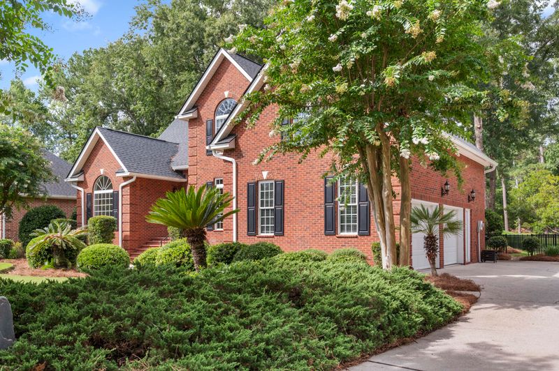 8712 E Fairway Woods Cir, North Charleston, SC 29420