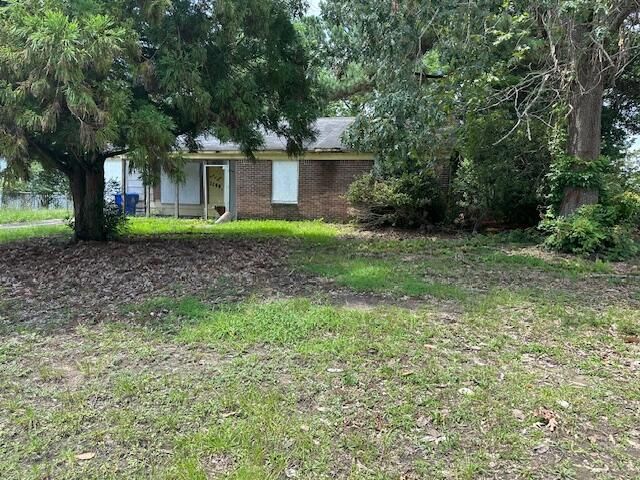3280 Vinewood Pl, North Charleston, SC 29420