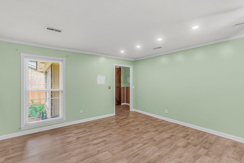 215 Warington St, Summerville, SC 29483