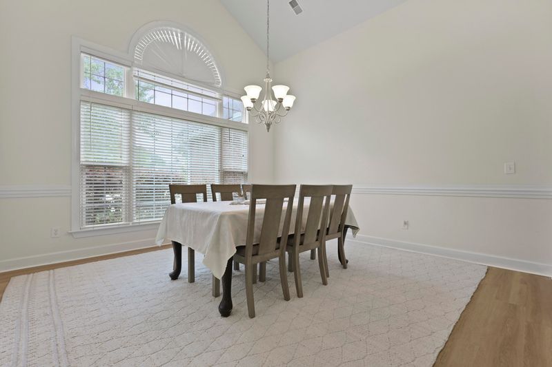 9453 Markley Blvd, Summerville, SC 29485
