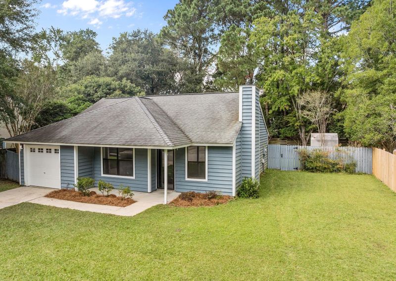 1137 Rivercrest Dr, Charleston, SC 29412