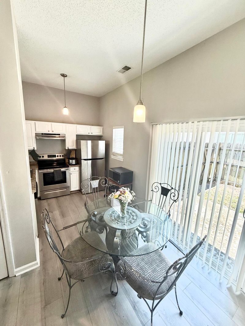 505 Hedge Way, Summerville, SC 29486