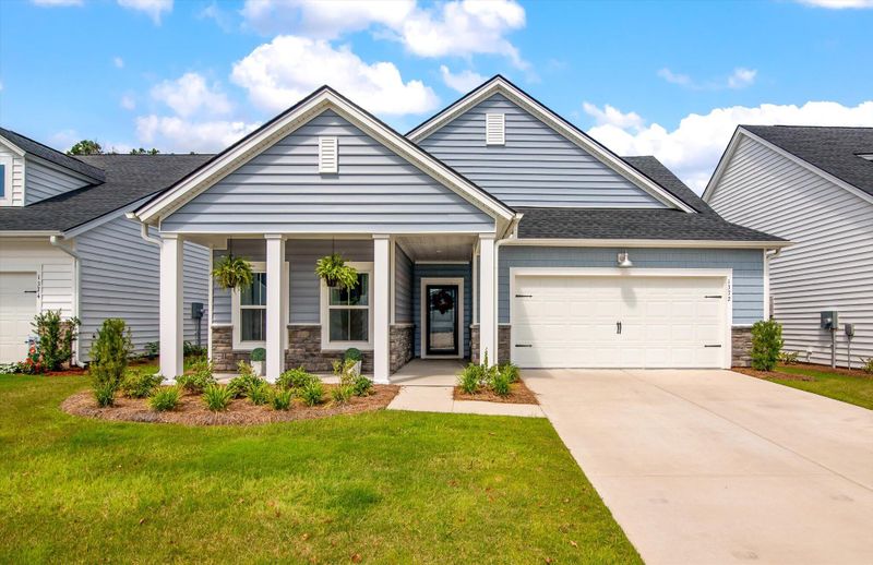 1372 Locals St, Summerville, SC 29485