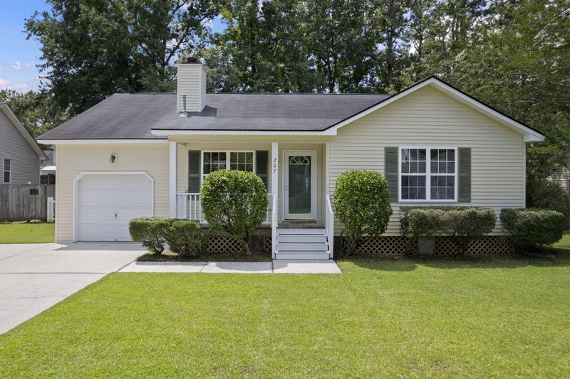 207 Amberjack Way, Summerville, SC 29485