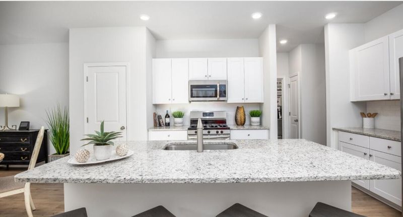 347 Tiliwa St, Summerville, SC 29486