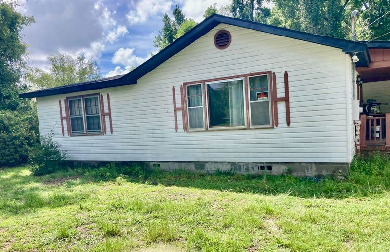 5197 Highway 162, Hollywood, SC 29449