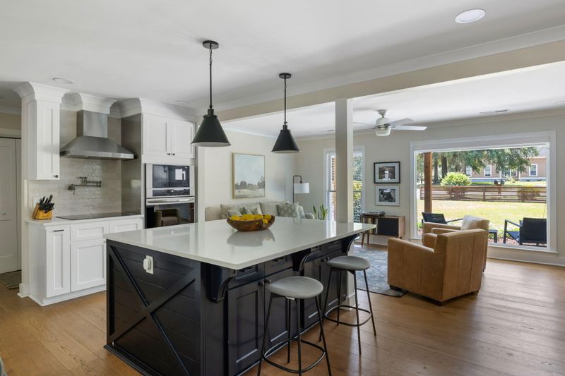 344 4th Ave, Mount Pleasant, SC 29464