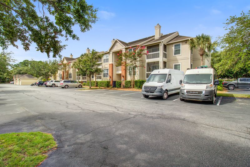 1600 Long Grove Dr #928, Mount Pleasant, SC 29464