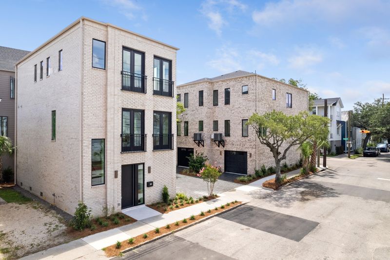 114 America St, Charleston, SC 29403