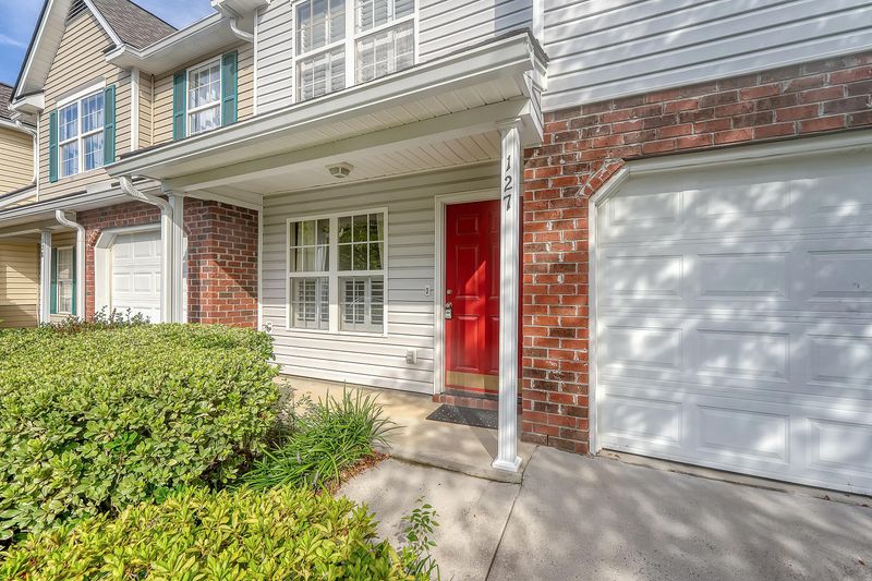 127 Darcy Ave, Goose Creek, SC 29445